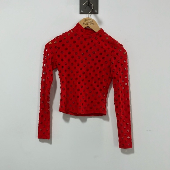 Red Textured Two-Piece Set - Picture 7 of 12